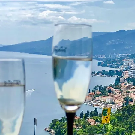 La Dolce アパート *